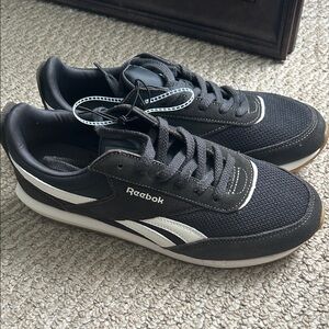 NWT men’s Reebok shoes size 9.5 black